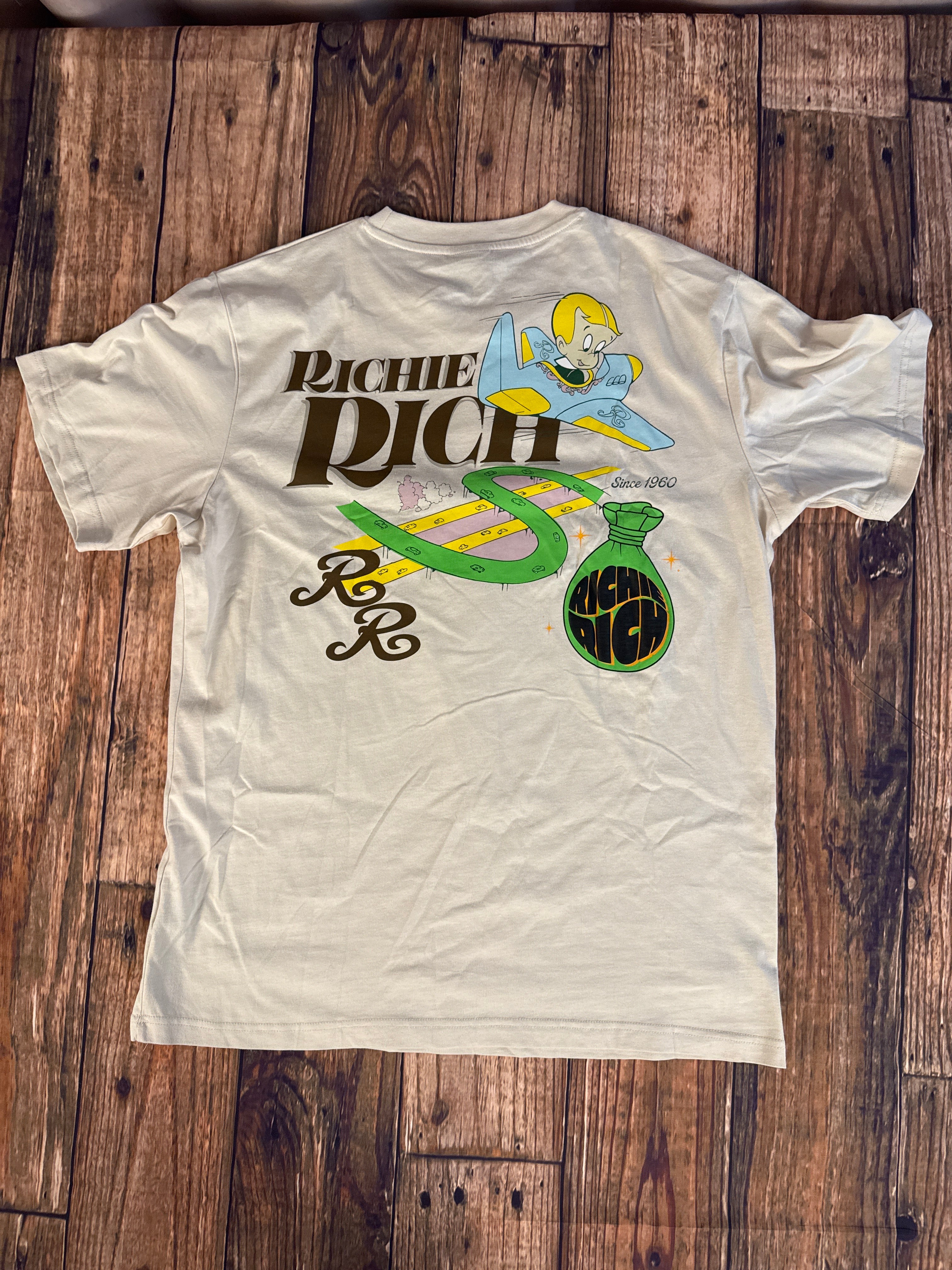 Richie Rich x Shoe Palace Graphic Tee Adult Large Cream Cartoon Streetwear Shirt