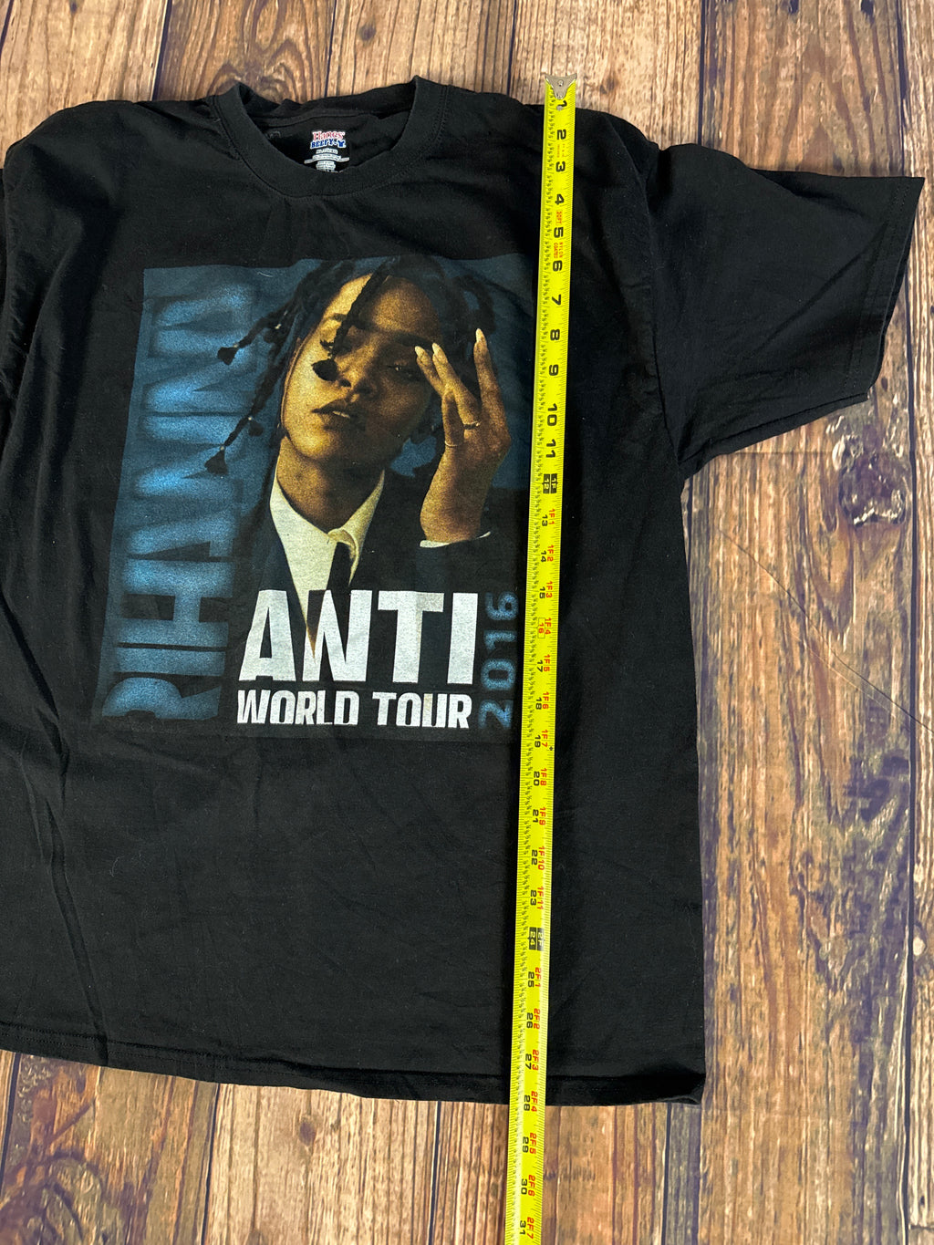Rihanna ANTI World Tour 2016 Graphic Concert T-Shirt XL Black Travis Scott Tee