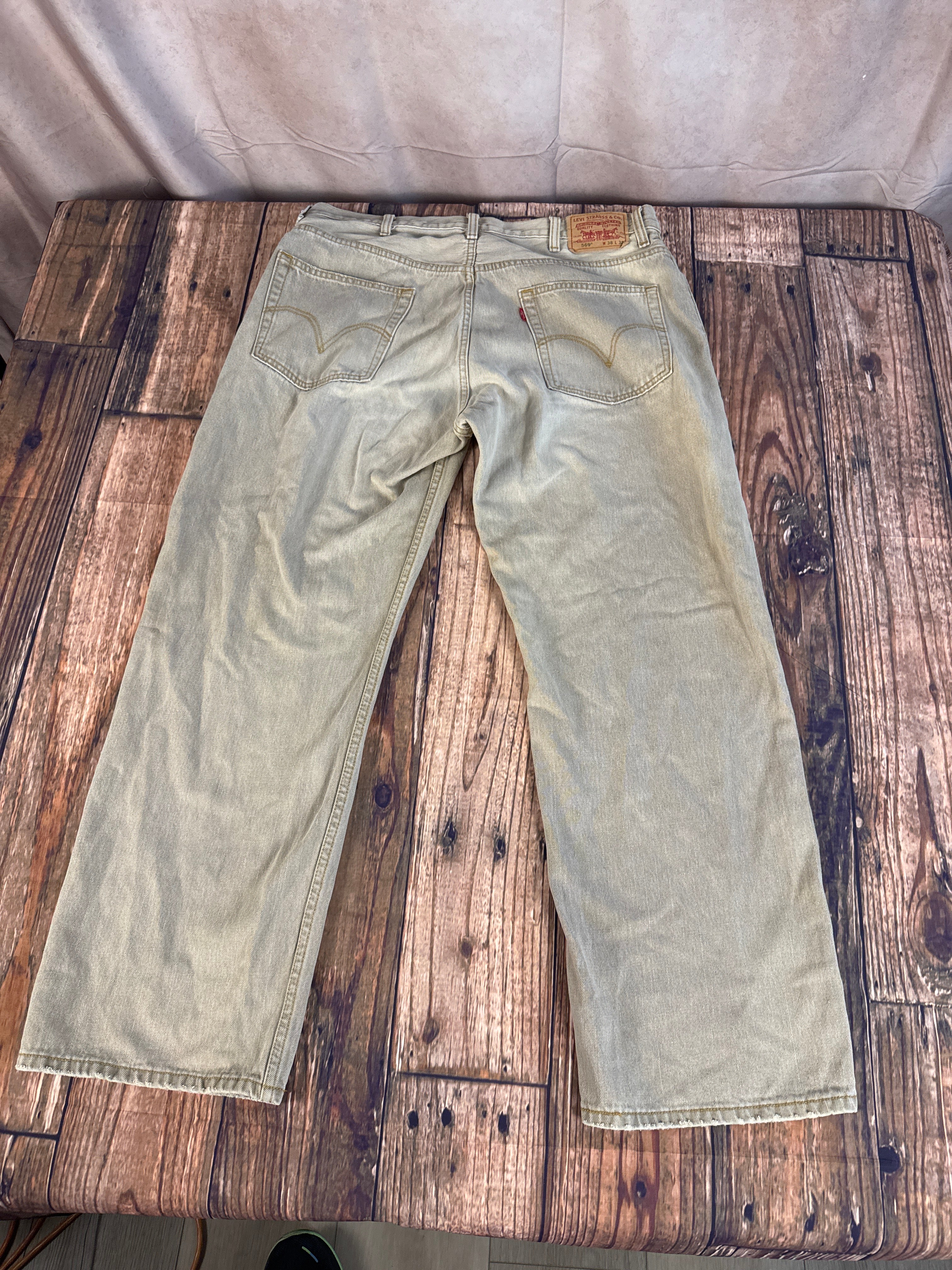 Levi’s 569 Loose Straight Khaki Denim Jeans – Vintage Wash – W38 L32