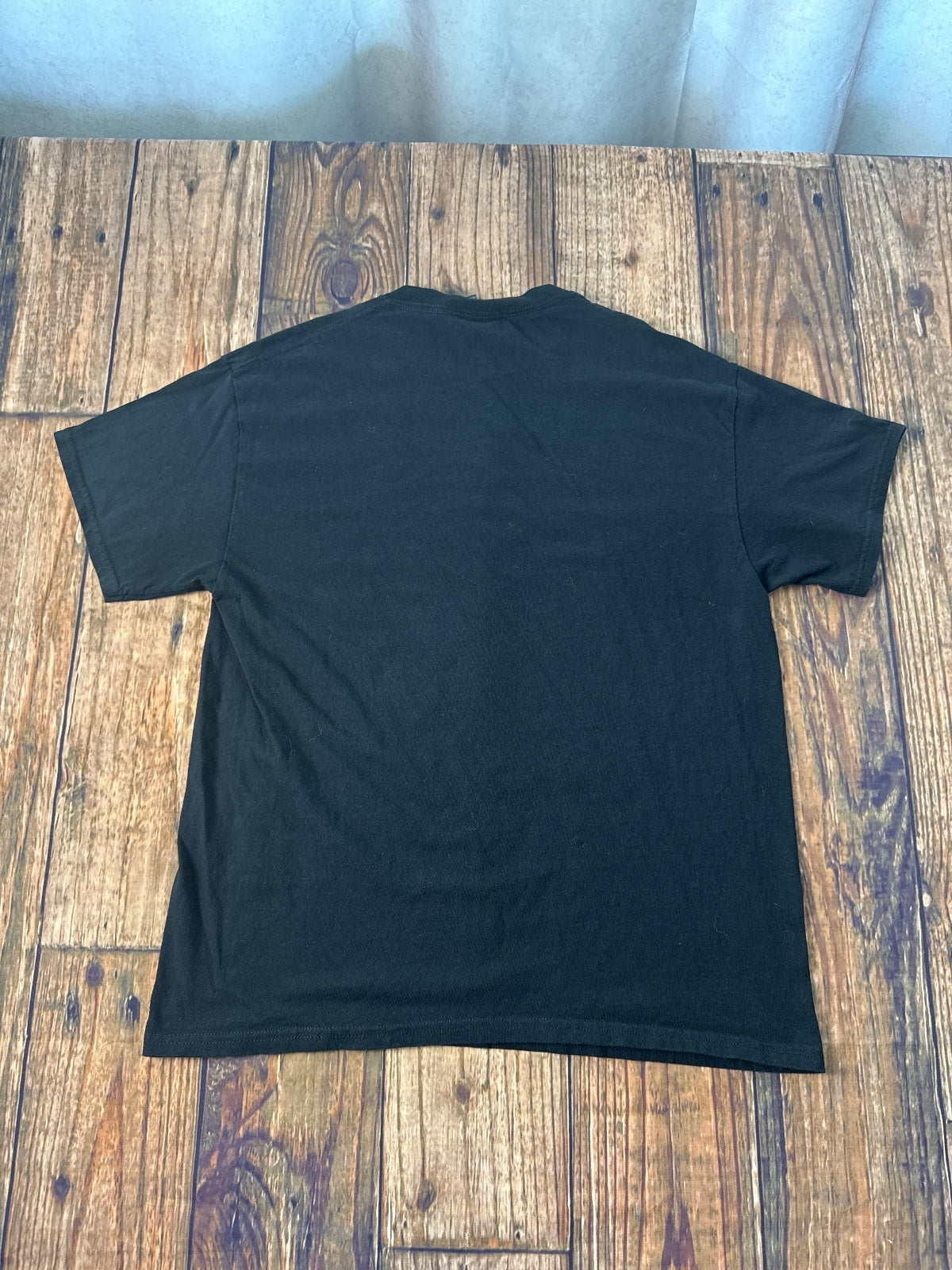 HARDY “Hardy Sucks” Cowboy Country Graphic T-Shirt