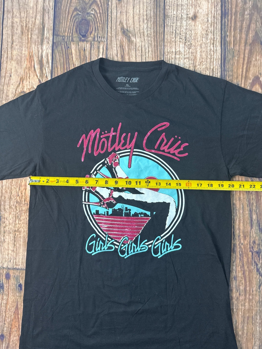 Motley Crüe Girls Girls Girls Graphic T-Shirt