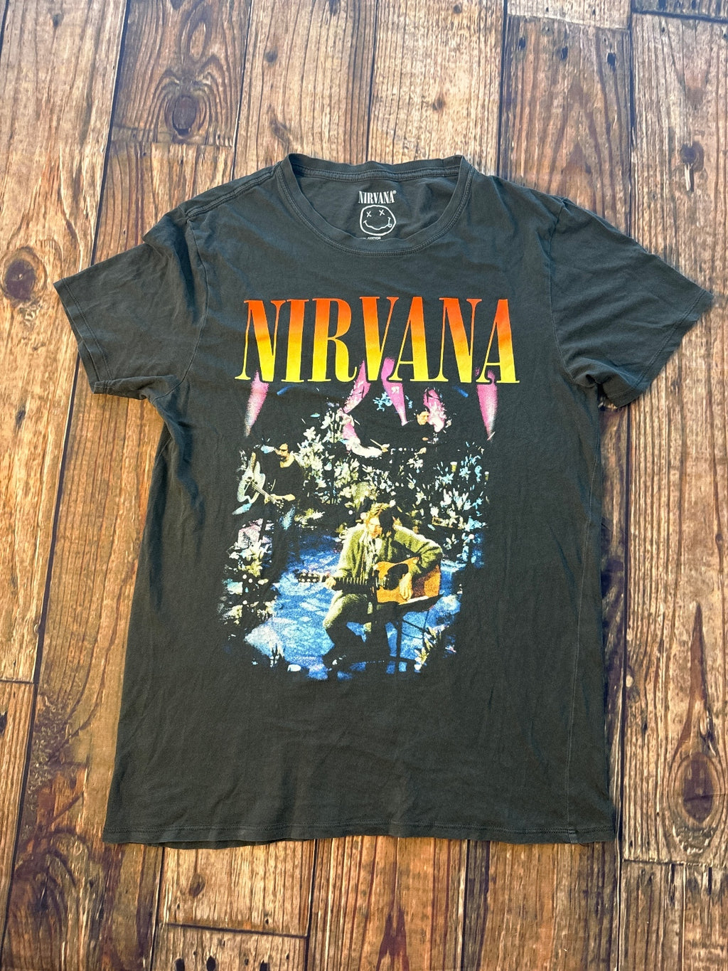 Nirvana Unplugged in New York Graphic Band T-Shirt
