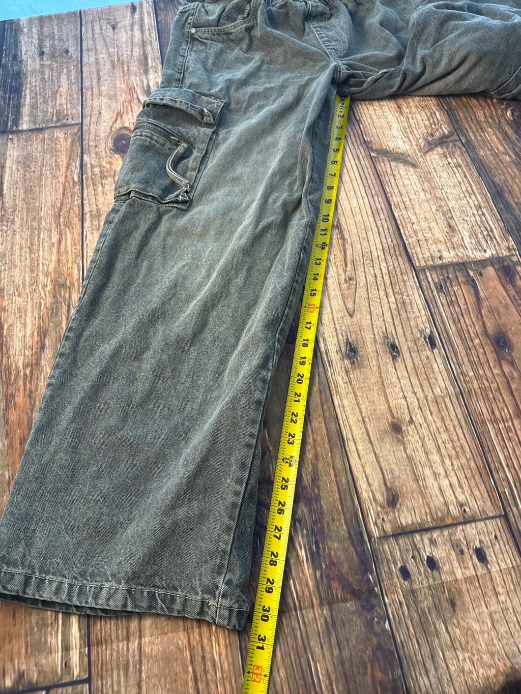 Wide Leg Cargo Jeans Y2K Skater Style