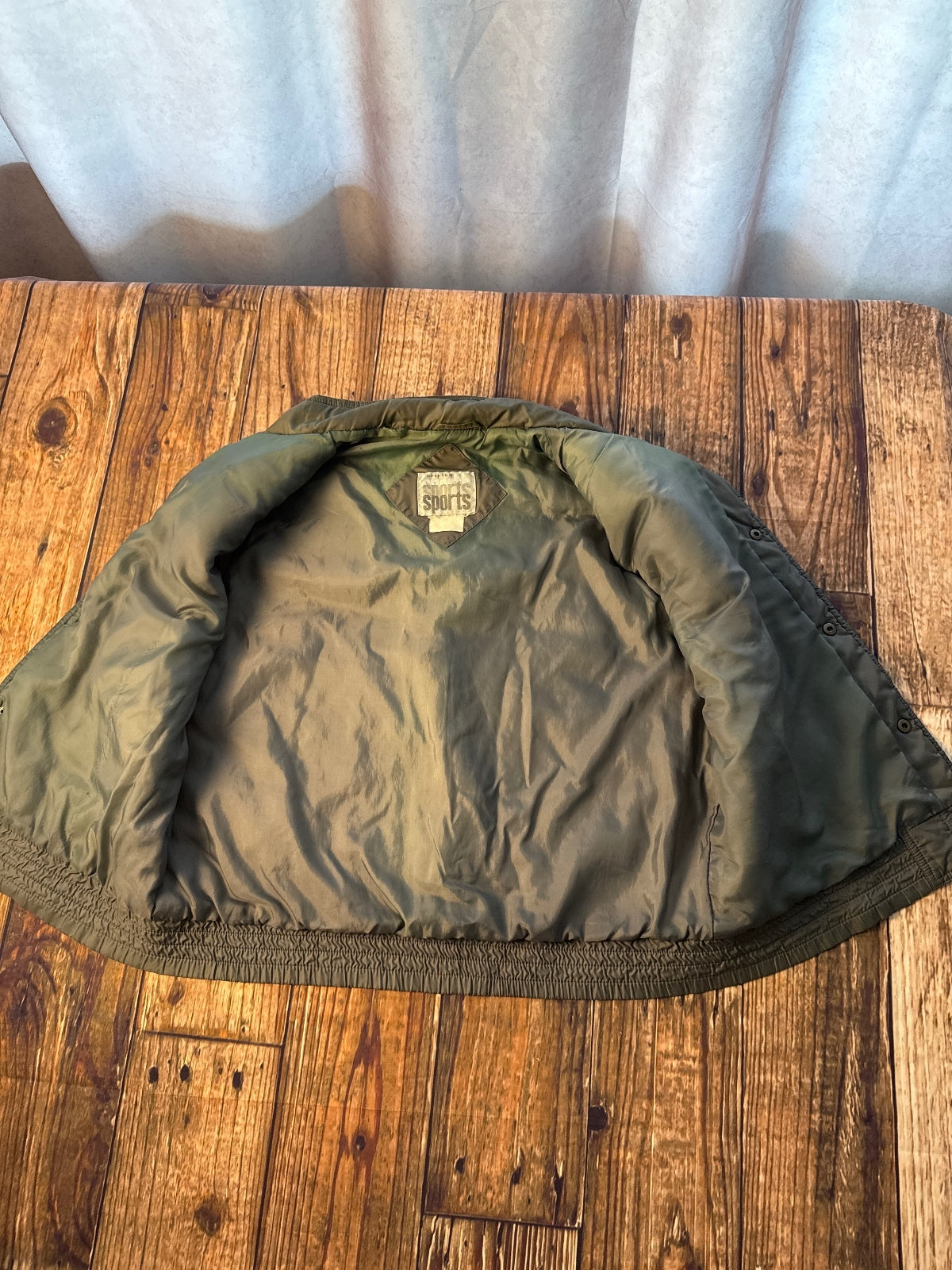 Vintage Sports Insulated Utility Vest