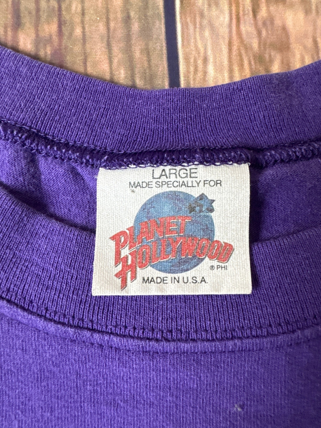 Planet Hollywood Walt Disney World Purple T-Shirt USA Made Large Vintage