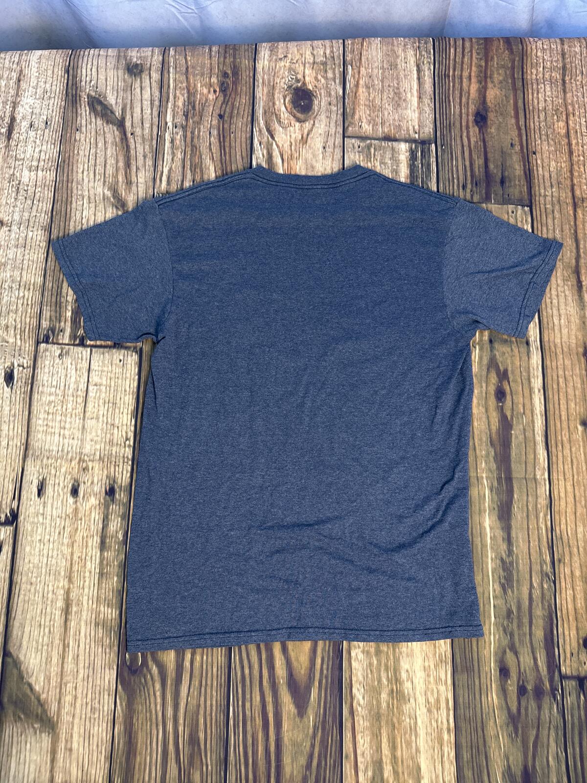 MTV Music Television Logo Graphic T Shirt Mens Medium Gray Retro TV Tee
