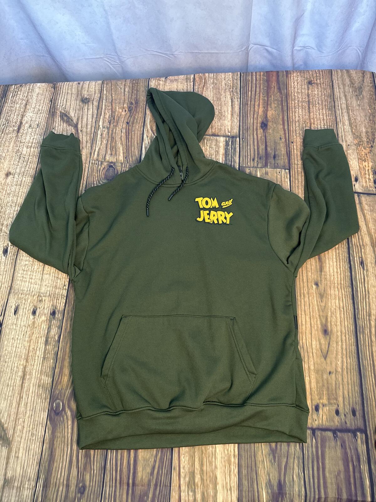 Tom And Jerry Chase Is On Hoodie Mens XL Olive Green Cartoon Pullover
