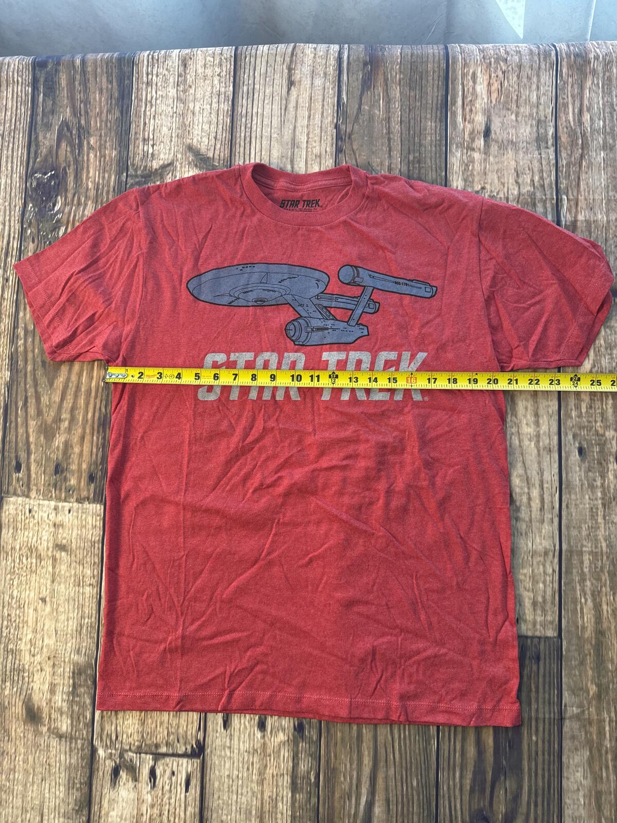 Star Trek USS Enterprise Graphic T-Shirt Men’s Large