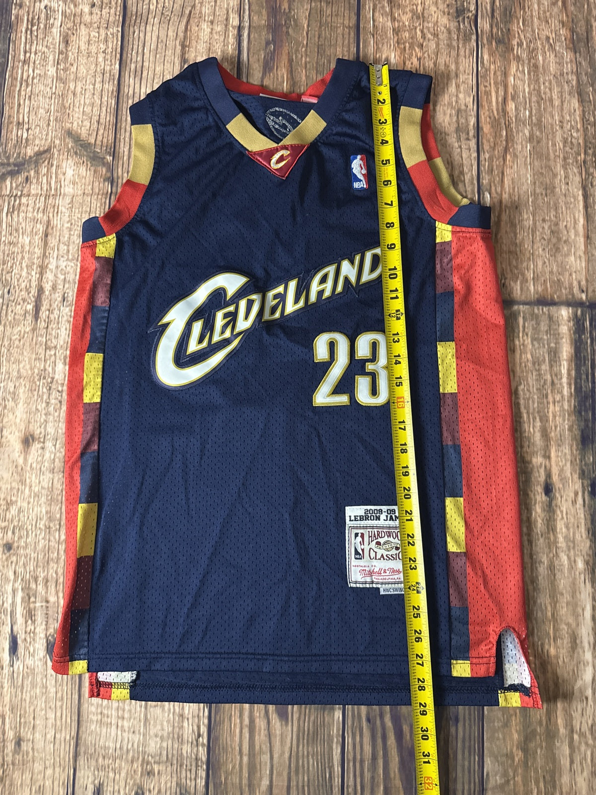 LeBron James #23 Cleveland Cavaliers Hardwood Classics Youth Jersey