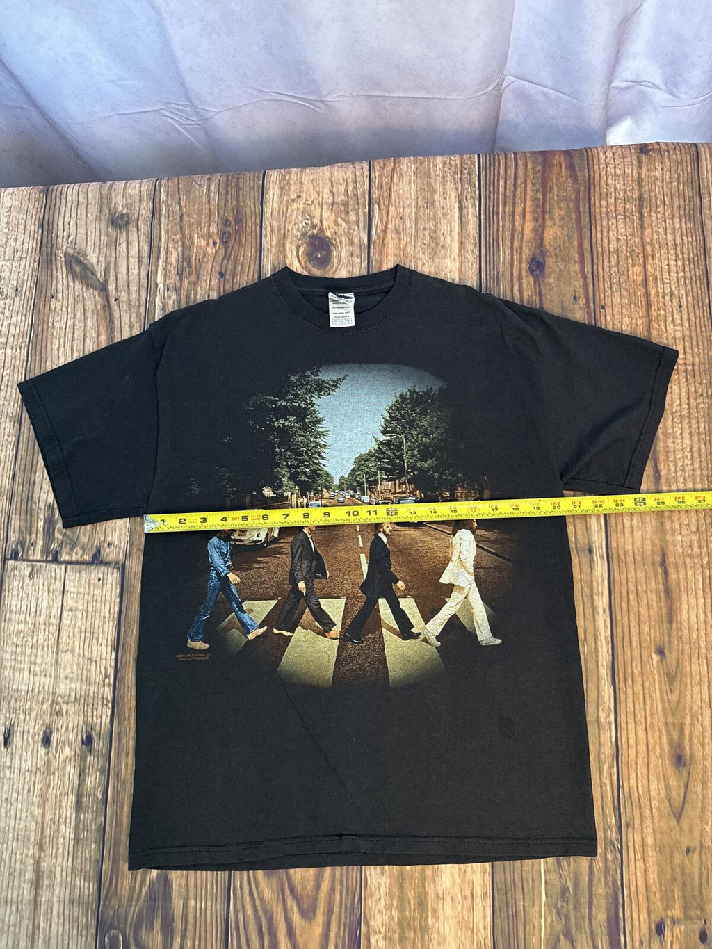 Y2K 2006 Beatles Abbey Road T-Shirt