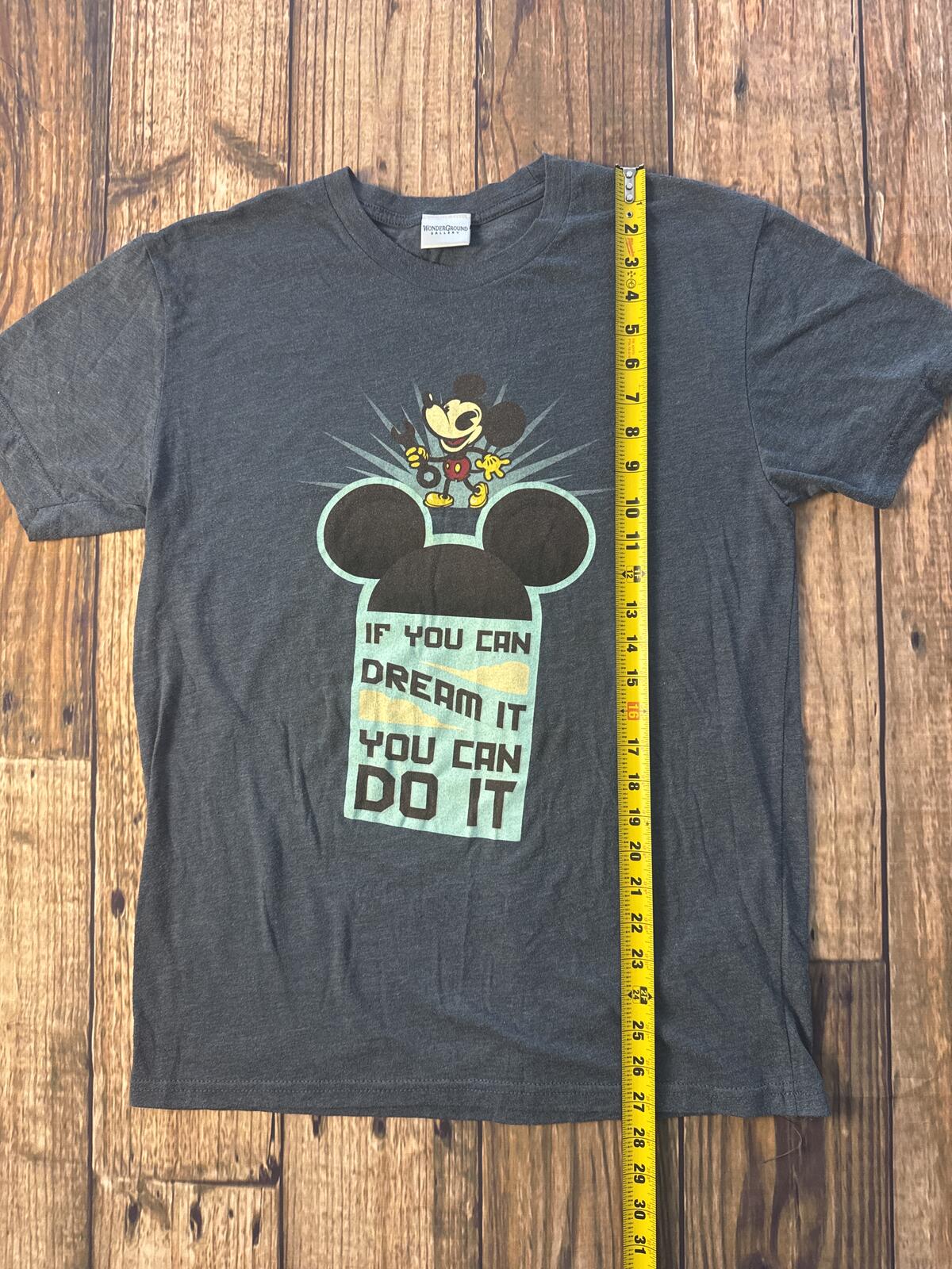 Disney Mickey Mouse “If You Can Dream It You Can Do It” Graphic Tee