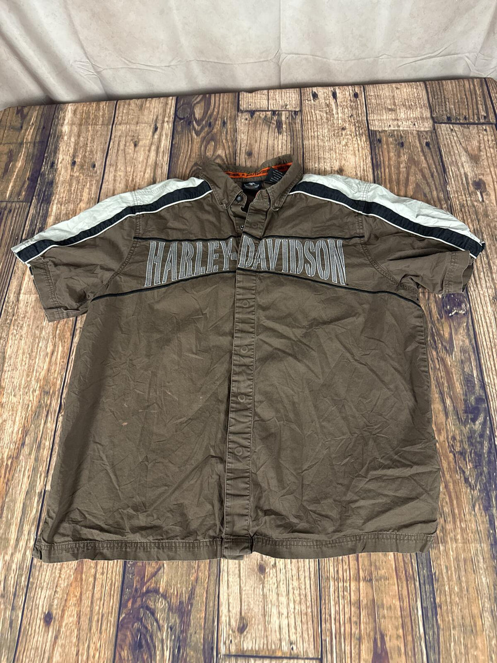 Harley-Davidson Men’s XL Button Up Shirt Brown Embroidered Y2K