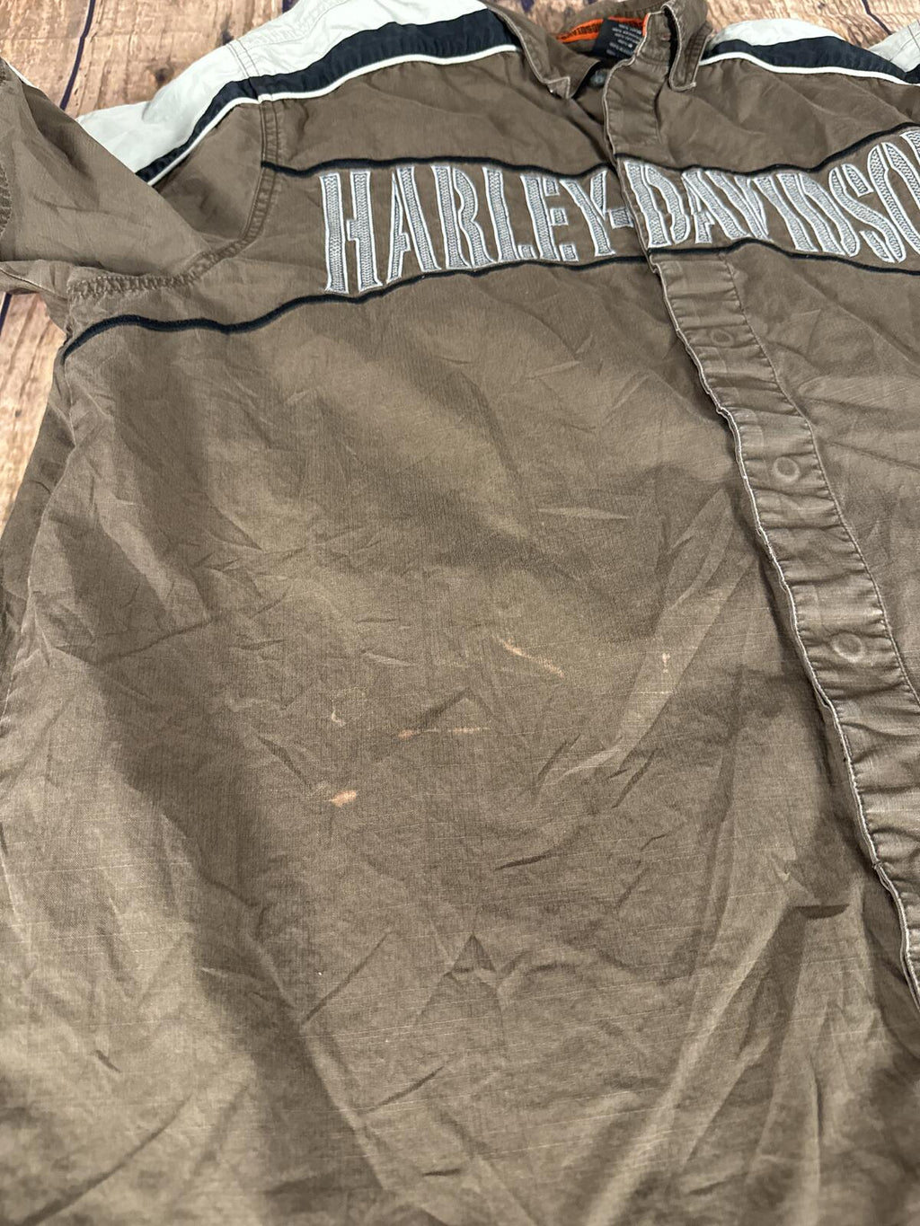 Harley-Davidson Men’s XL Button Up Shirt Brown Embroidered Y2K
