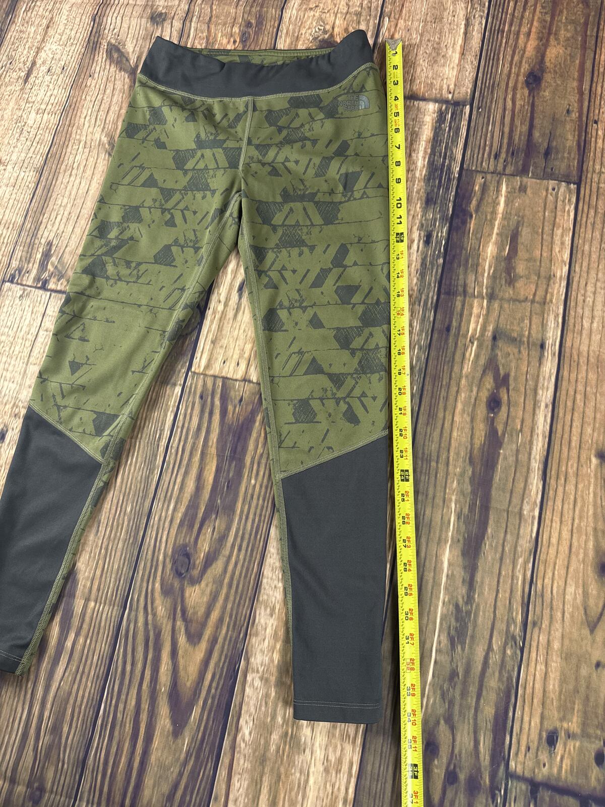 The North Face FlashDry Leggings Womens Medium Green Athletic Pants