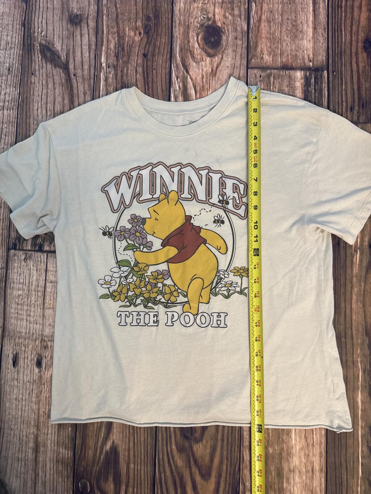 Disney Winnie The Pooh Graphic T Shirt Womens XL Beige Floral Tee