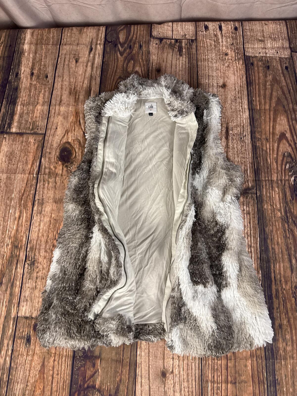 Cabi Faux Fur Vest Womens Medium Brown Beige Zip Up Layering Vest