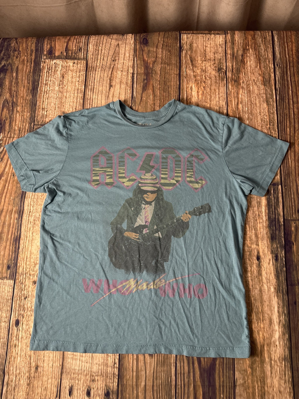 AC/DC Who Made Who North American Tour 1986 Graphic T-Shirt