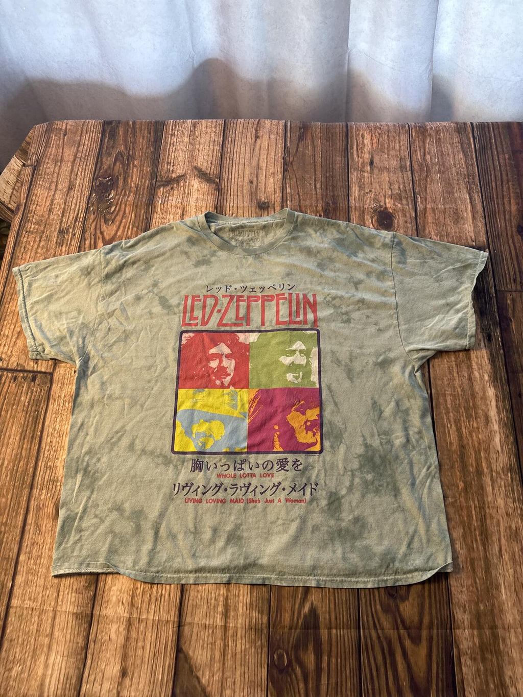 Led Zeppelin Whole Lotta Love Graphic T-Shirt XL