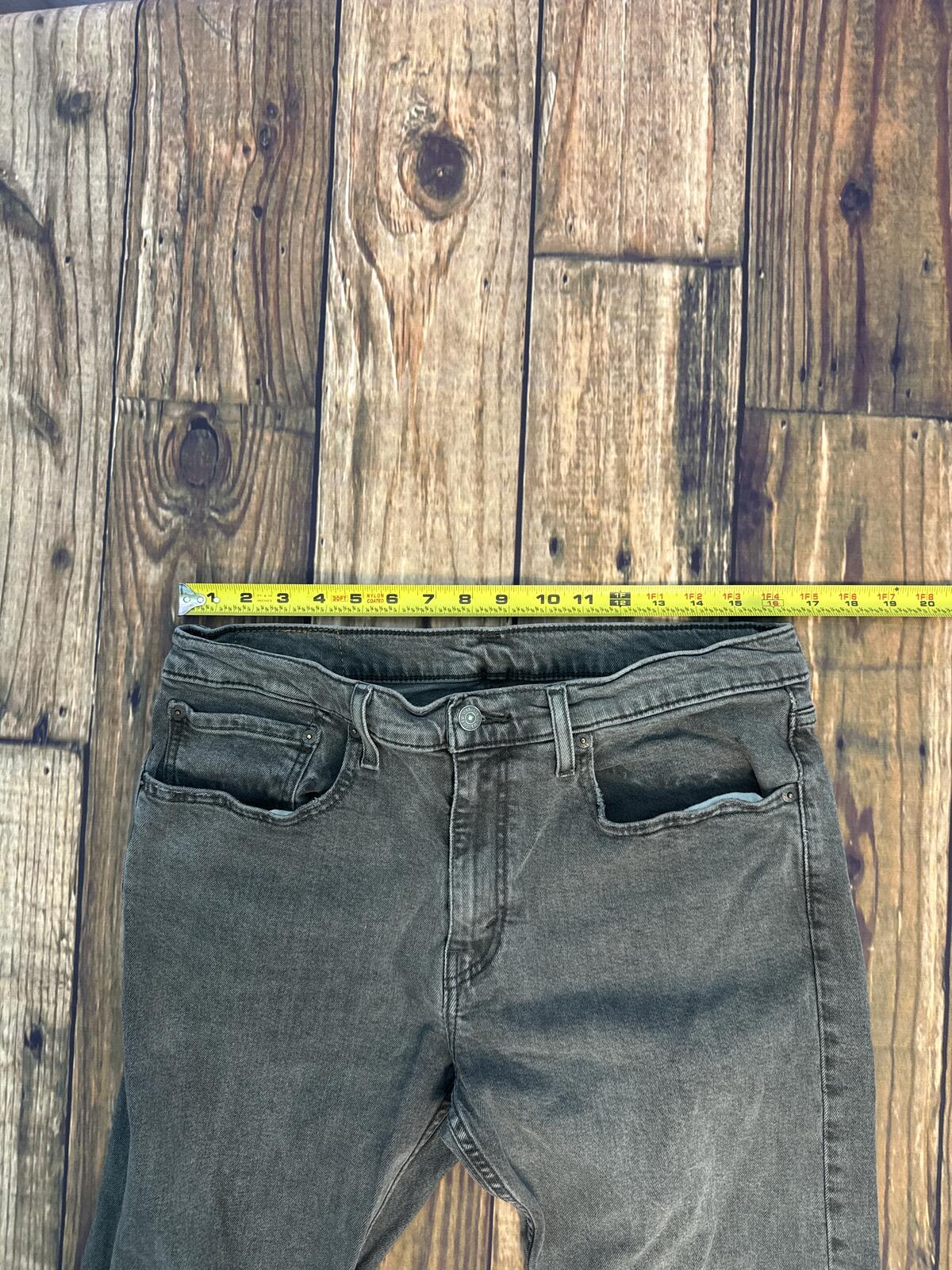 Levis 502 Jeans Mens 34x30 Faded Black Denim Tapered Fit Pants