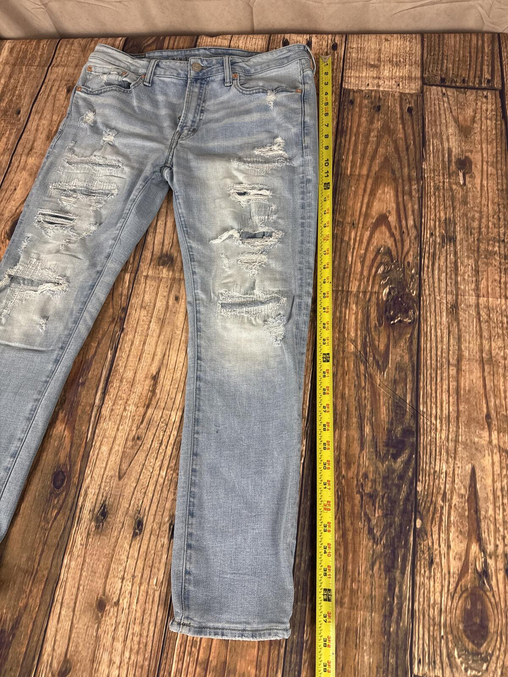 American Eagle AirFlex+ Distressed Light Wash Jeans Men’s 34x30