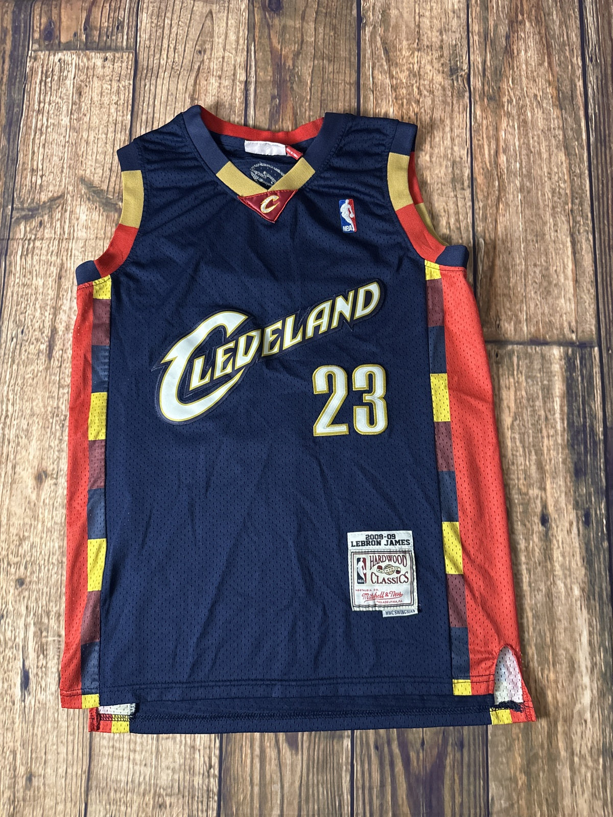 LeBron James #23 Cleveland Cavaliers Hardwood Classics Youth Jersey