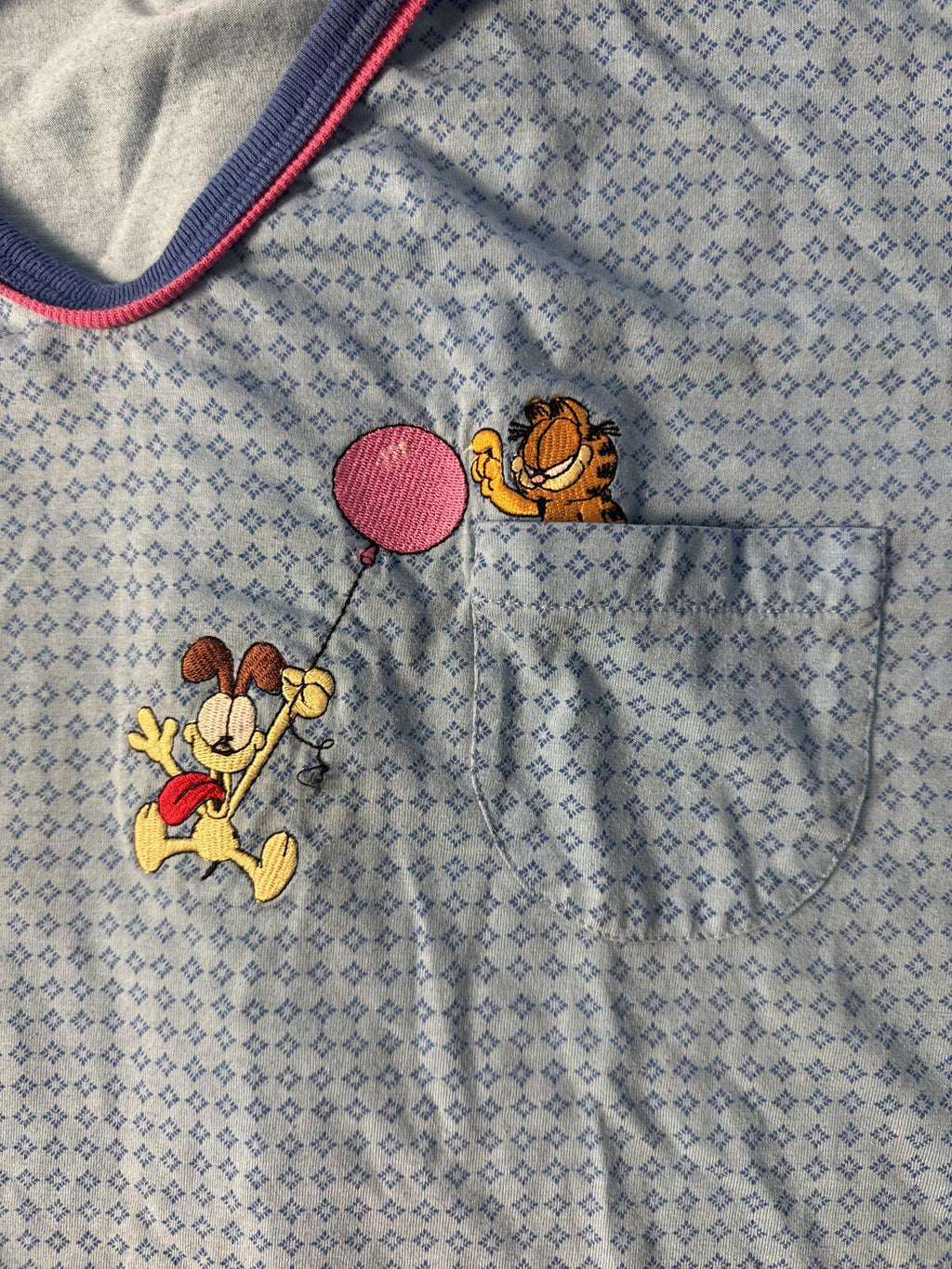 Vintage Garfield & Odie Embroidered Pocket Shirt Blue Patterned Tee