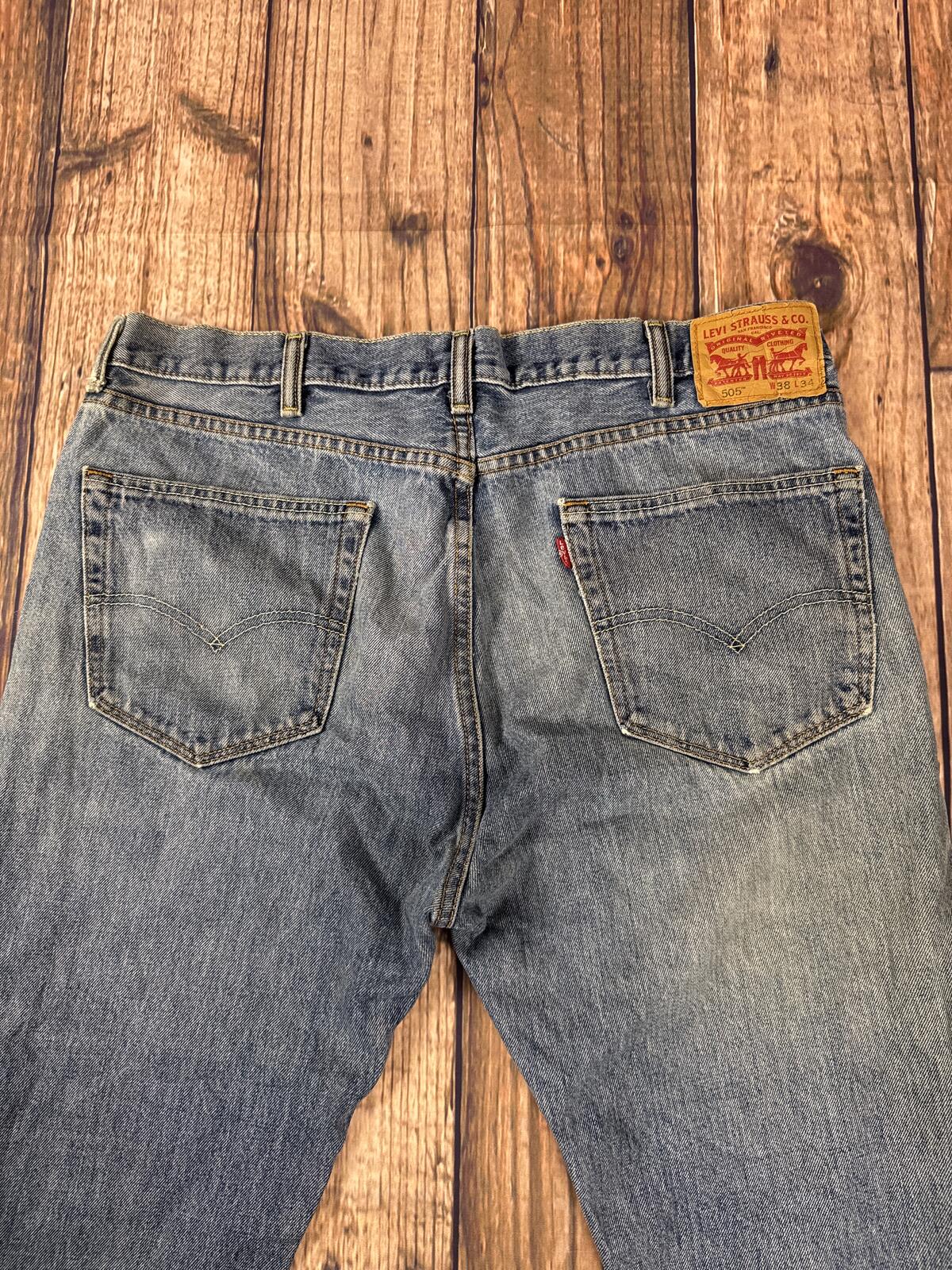 Levi’s 505 Regular Fit Jeans 38x34