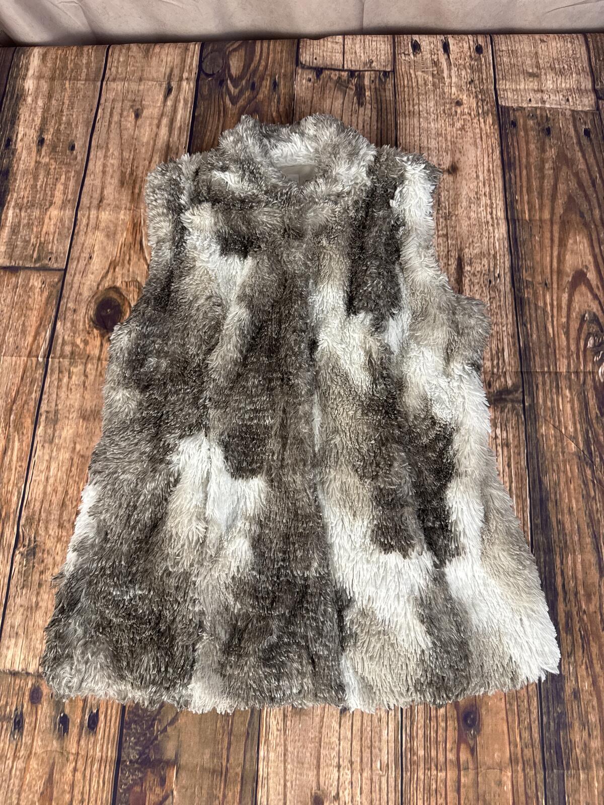 Cabi Faux Fur Vest Womens Medium Brown Beige Zip Up Layering Vest