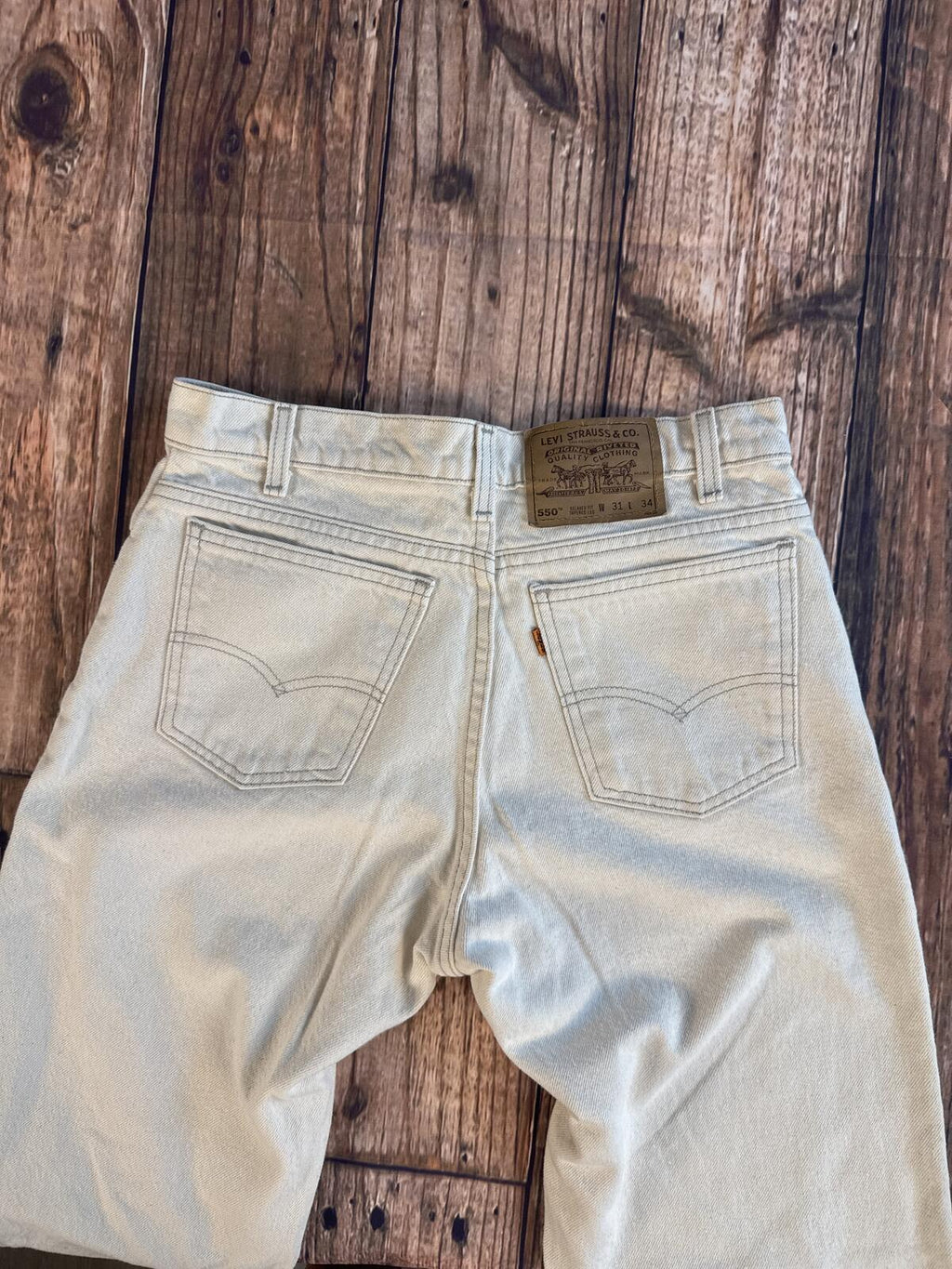 Vintage Levi’s 550 Orange Tab Made USA Cream Jeans 31x34